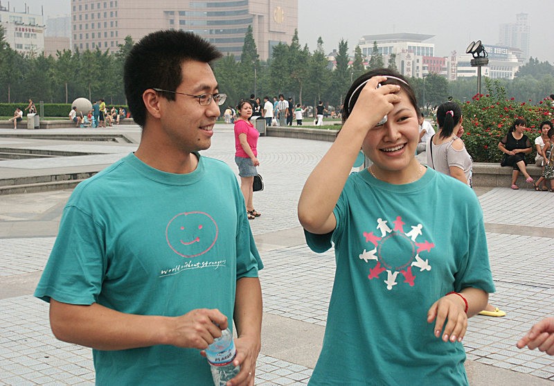 快闪|济南公社举办泉城广场奥运快闪 2008